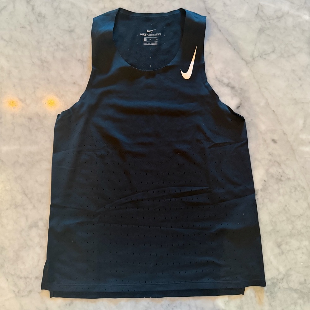 Nike AeroSwift black Tank Top - size S small